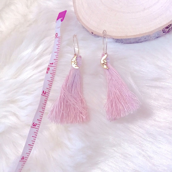 🌙Lovely Handmade Moon Charm Soft Pink Tassel Hoop - Picture 5 of 14